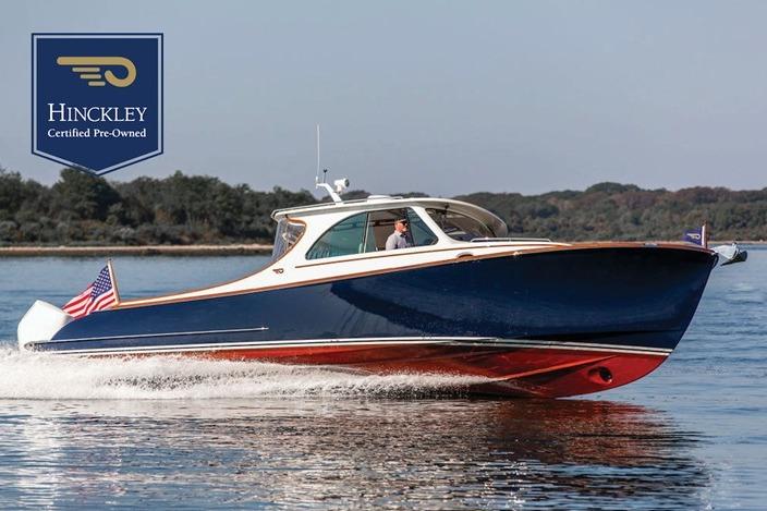 2024 Hinckley 35 boat cruising on water