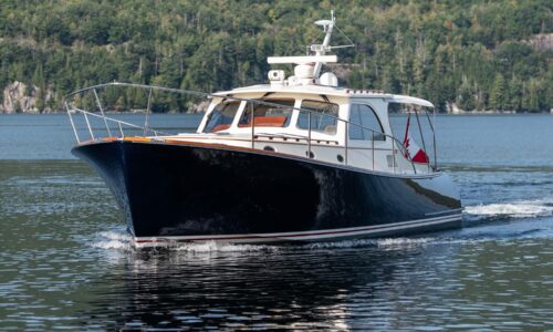 Hinckley Talaria 44 2003